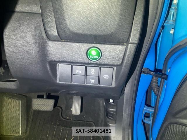 Honda FIT HYBRID 2014-03 8035580-11