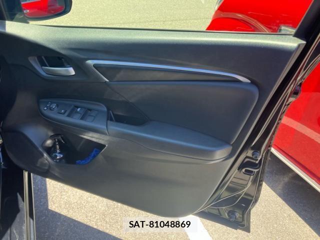 Honda FIT HYBRID 2019-09 8035569-13