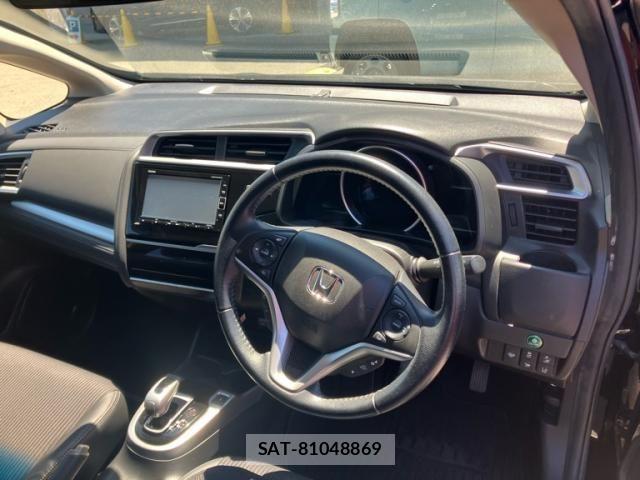 Honda FIT HYBRID 2019-09 8035569-14