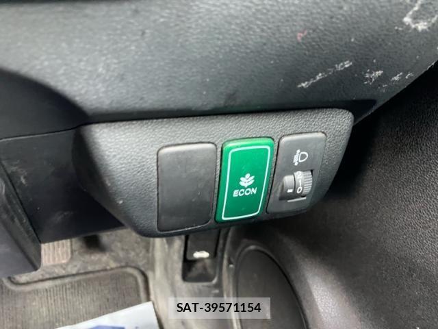 Honda FIT HYBRID 2013-01 8035589-17