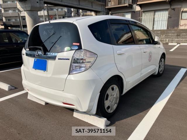 Honda FIT HYBRID 2013-01 8035589-3
