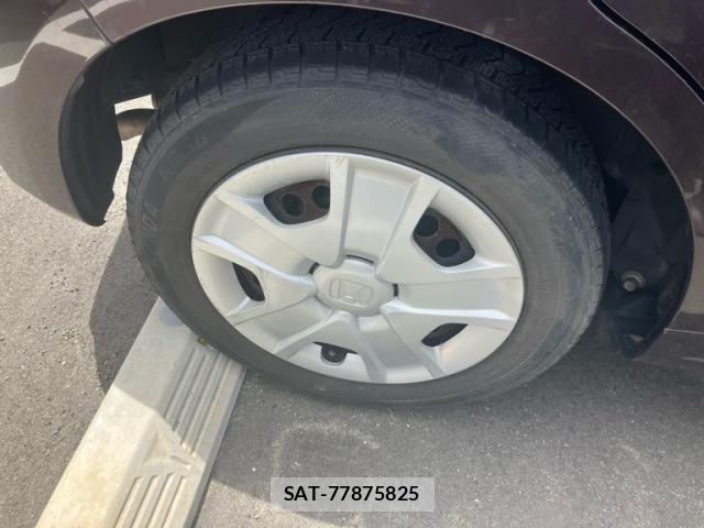Honda FIT HYBRID 2011-12 8035590-6