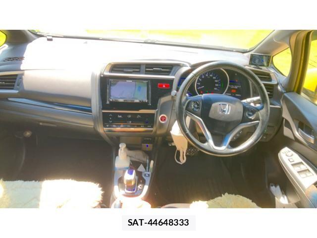 Honda FIT HYBRID 2014-01 8035578-13