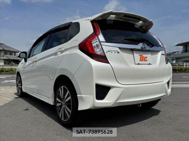 Honda FIT HYBRID 2014-10 8035577-12