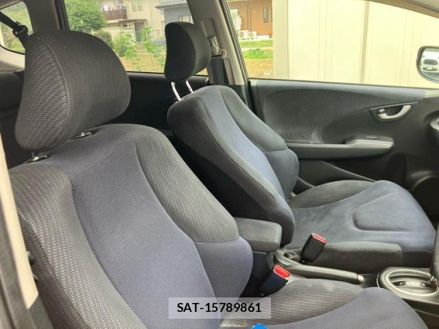 Honda FIT HYBRID 2011-11 8035591-11