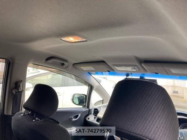 Honda FIT HYBRID 2012-03 8035587-14