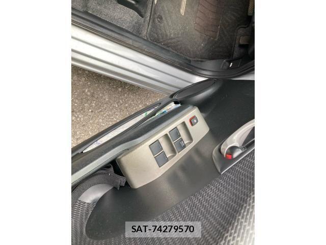 Honda FIT HYBRID 2012-03 8035587-5