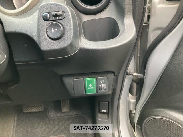 Honda FIT HYBRID 2012-03 8035587-6