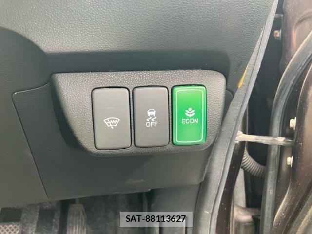 Honda FIT HYBRID 2012-06 8035592-21