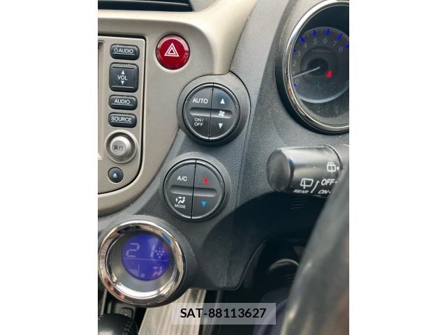 Honda FIT HYBRID 2012-06 8035592-23