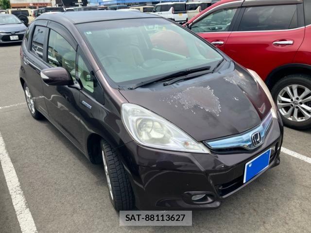 Honda FIT HYBRID 2012-06 8035592-2