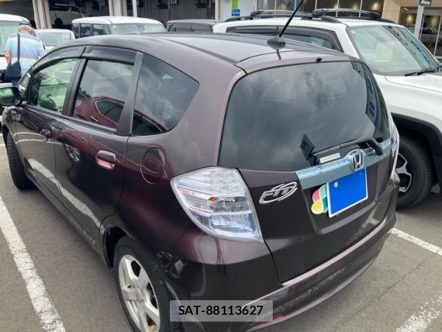 Honda FIT HYBRID 2012-06 8035592-4