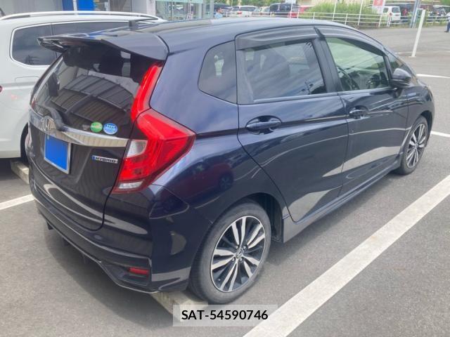Honda FIT HYBRID 2017-09 8035571-8