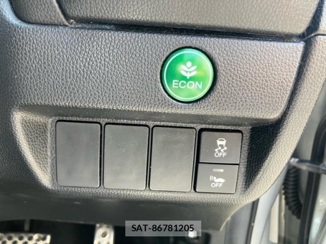 Honda FIT HYBRID 2014-01 8035579-14