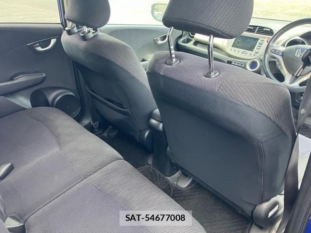 Honda FIT HYBRID 2010-11 8073780-10