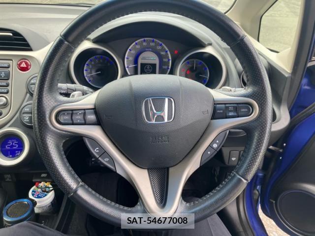 Honda FIT HYBRID 2010-11 8073780-14