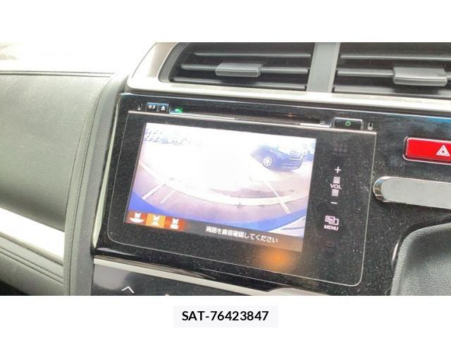 Honda FIT HYBRID 2013-12 8073778-13