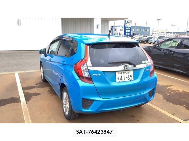Honda FIT HYBRID 2013-12 8073778-2