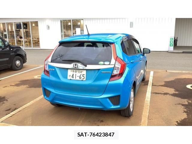 Honda FIT HYBRID 2013-12 8073778-3