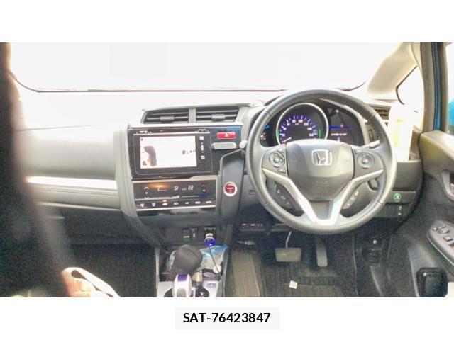 Honda FIT HYBRID 2013-12 8073778-7