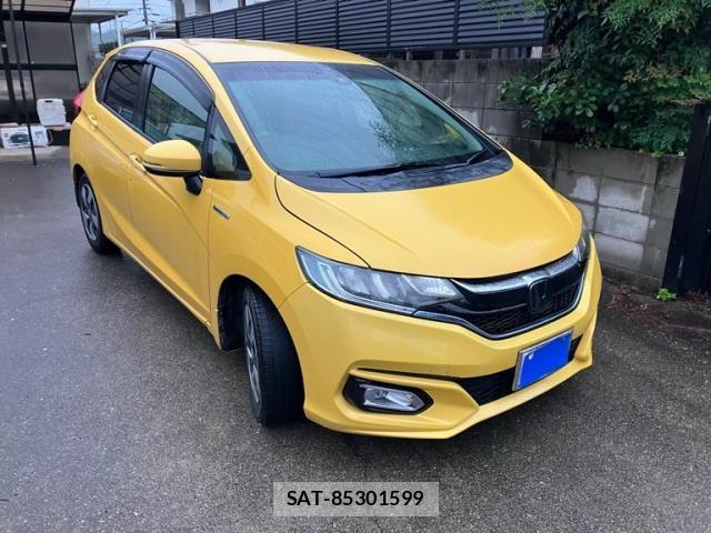 Honda FIT HYBRID 2017-10 8073770-1
