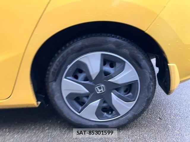 Honda FIT HYBRID 2017-10 8073770-6