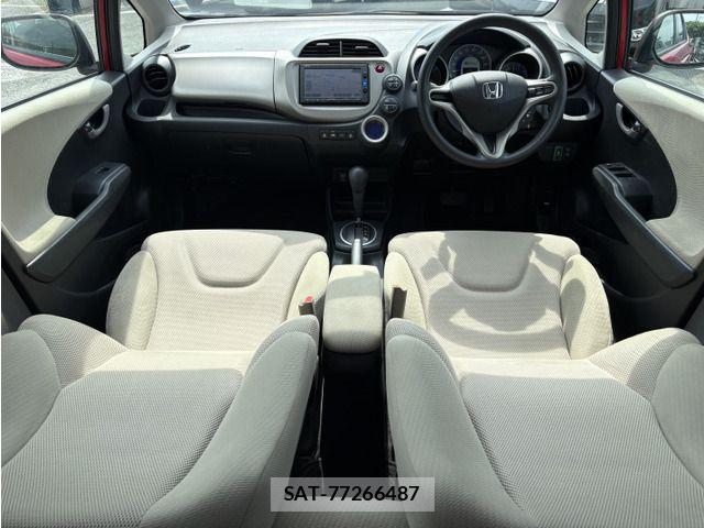 Honda FIT HYBRID 2011-07 8073776-5