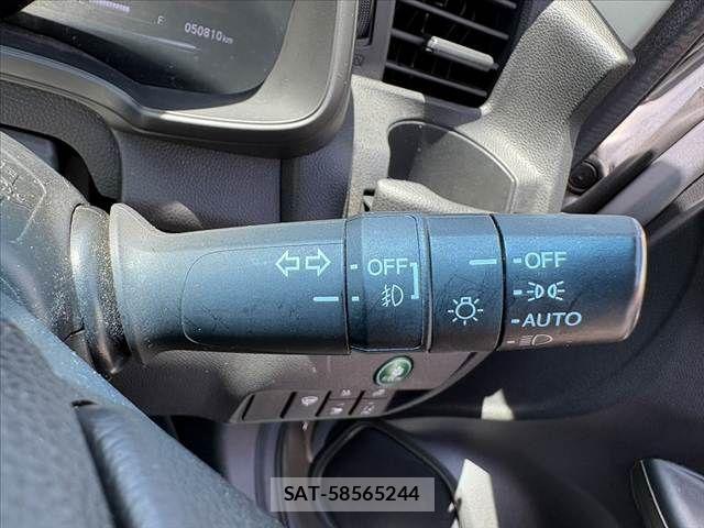 Honda FIT HYBRID 2017-09 8073766-25