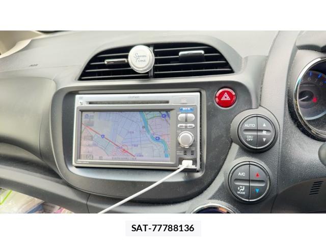 Honda FIT HYBRID 2013-03 8073772-13