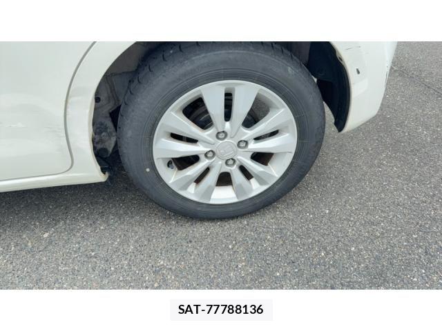 Honda FIT HYBRID 2013-03 8073772-2