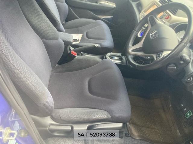 Honda FIT HYBRID 2011-07 8073779-11