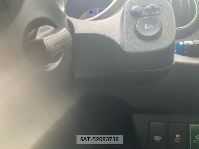 Honda FIT HYBRID 2011-07 8073779-22