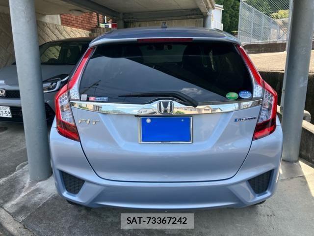 Honda FIT HYBRID 2015-12 8073774-3