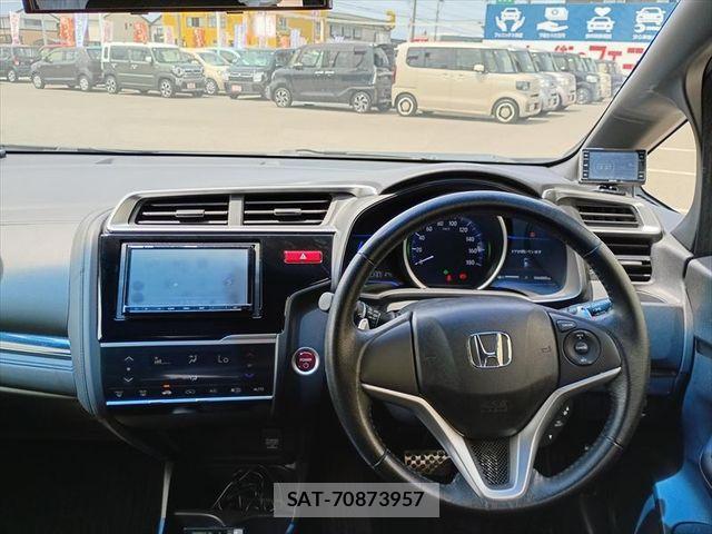 Honda FIT HYBRID 2013-11 8073769-1