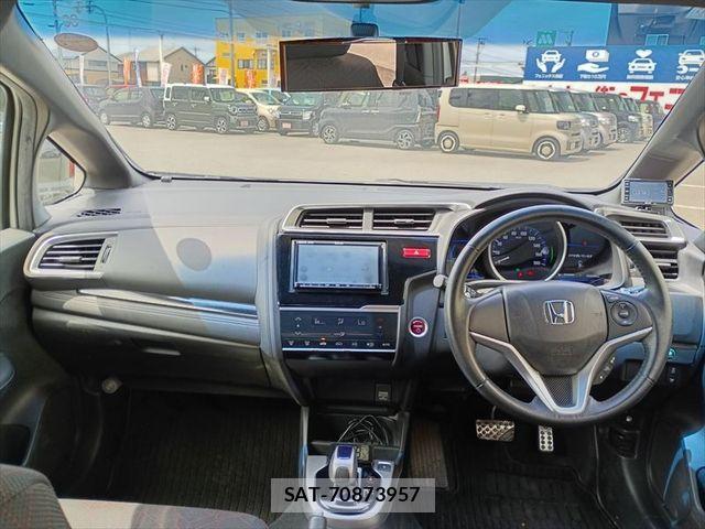 Honda FIT HYBRID 2013-11 8073769-8