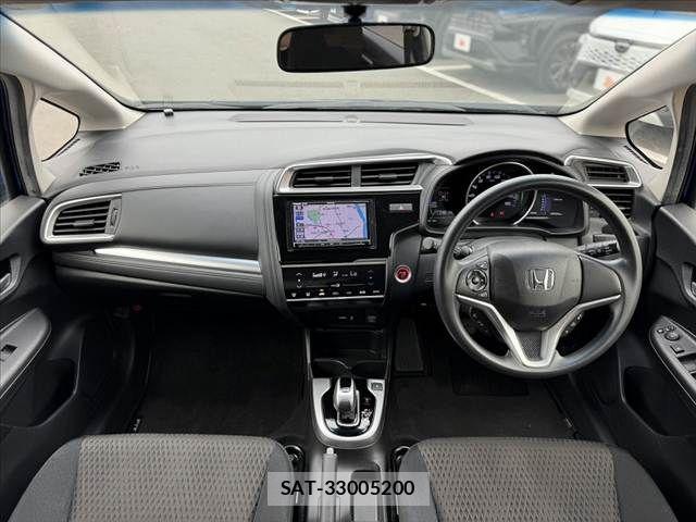 Honda FIT HYBRID 2018-02 8073767-1