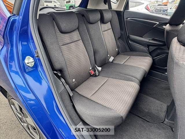 Honda FIT HYBRID 2018-02 8073767-19