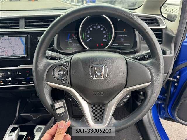 Honda FIT HYBRID 2018-02 8073767-6