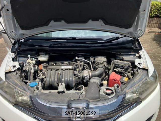 Honda FIT HYBRID 2015-10 8073768-10