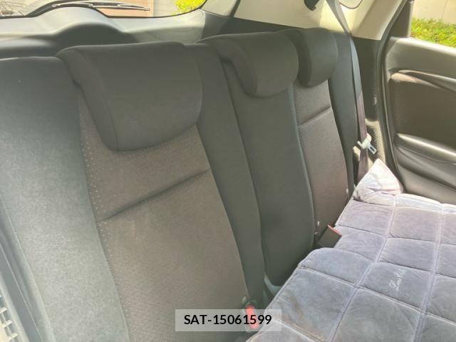 Honda FIT HYBRID 2015-10 8073768-22