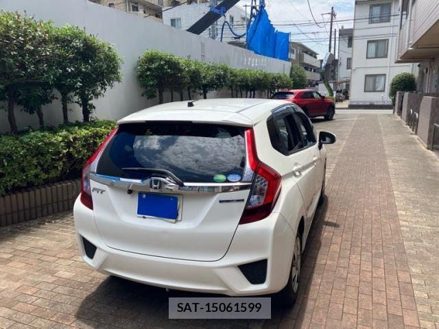 Honda FIT HYBRID 2015-10 8073768-2