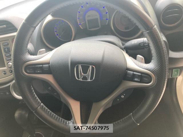 Honda FIT HYBRID 2011-10 8073775-18