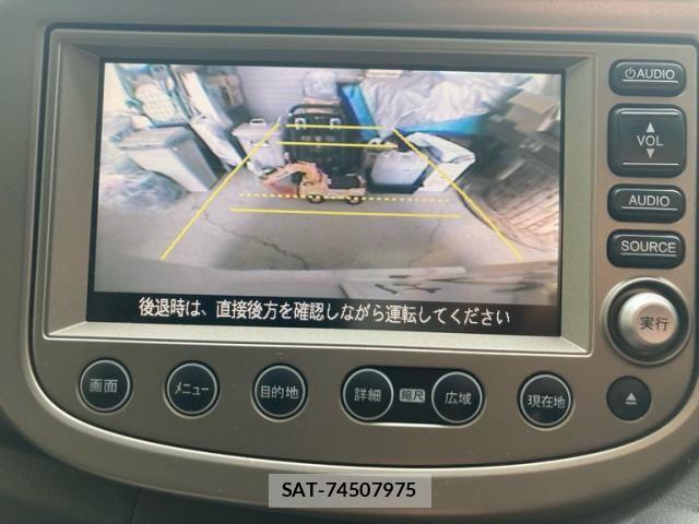 Honda FIT HYBRID 2011-10 8073775-23