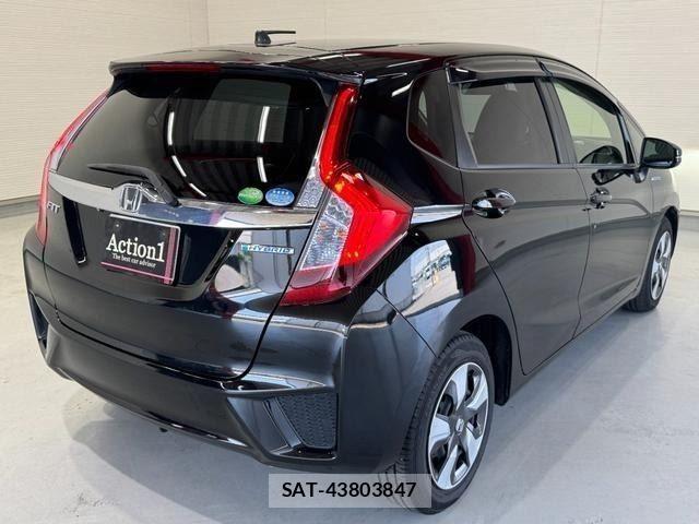 Honda FIT HYBRID 2017-01 8099167-5