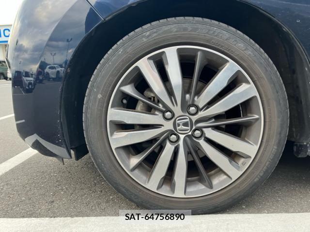 Honda FIT HYBRID 2016-02 8099172-10