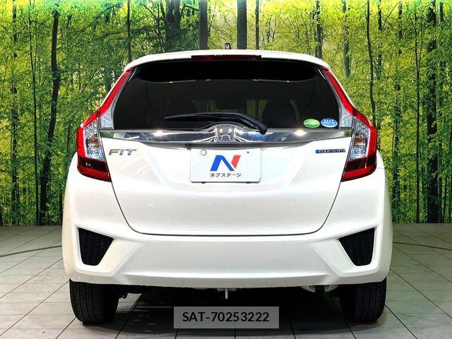 Honda FIT HYBRID 2016-01 8099168-14