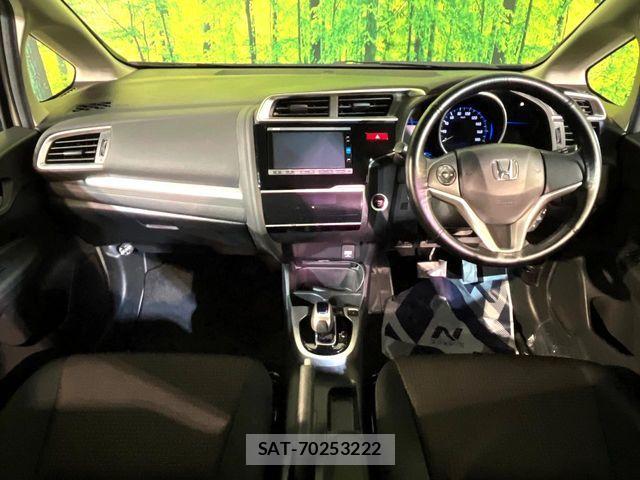 Honda FIT HYBRID 2016-01 8099168-1
