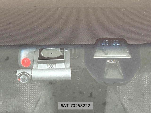 Honda FIT HYBRID 2016-01 8099168-5
