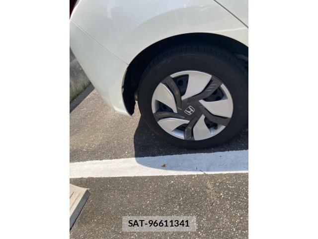 Honda FIT HYBRID 2015-06 8099171-6