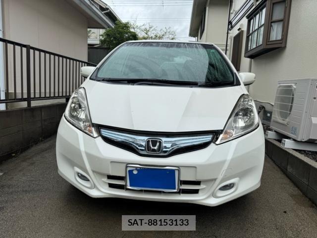 Honda FIT HYBRID 2011-08 8130167-0
